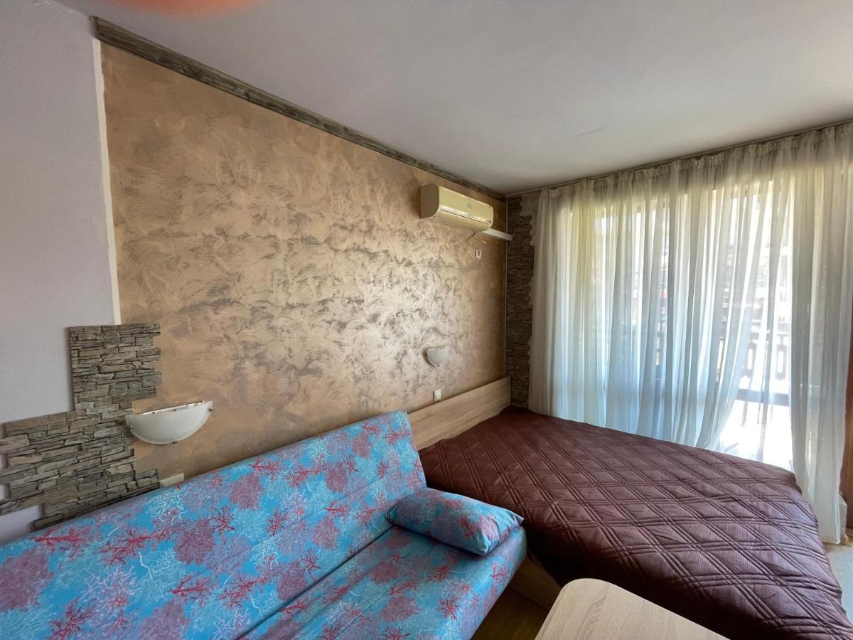 Lovely Studio In A Complex With A Pool By Flat Mаnаger Sveti Vlas Exterior foto