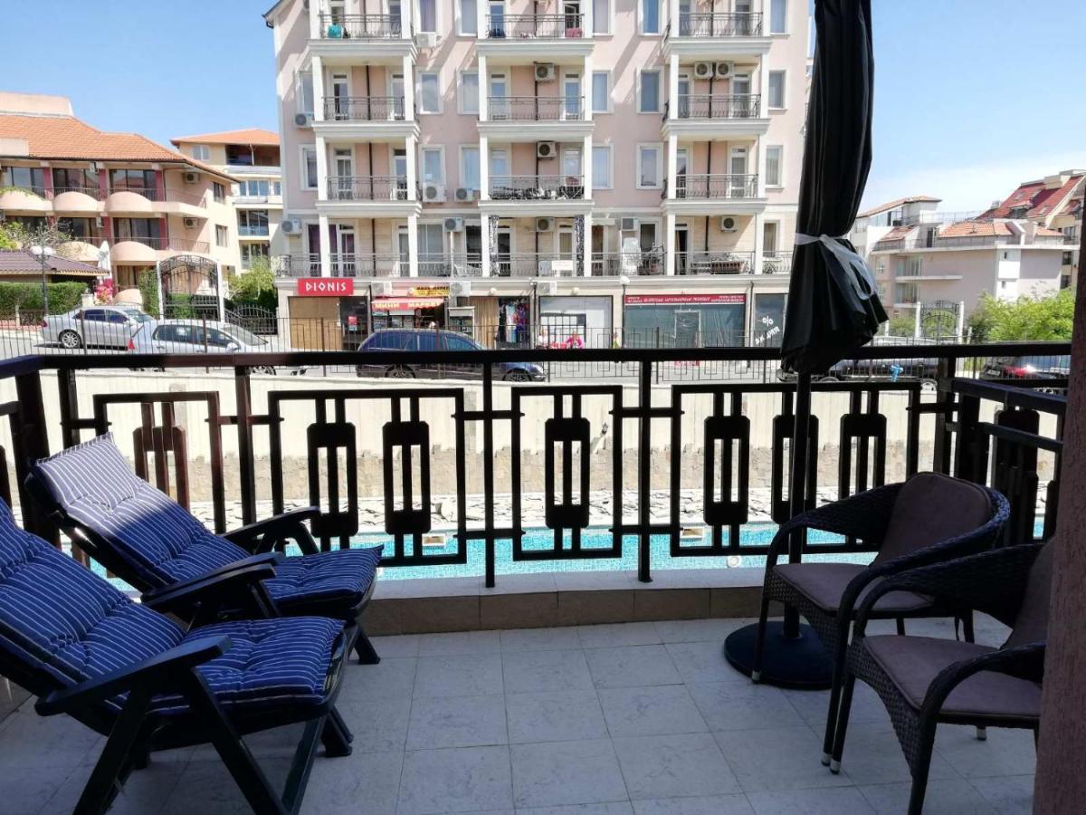 Lovely Studio In A Complex With A Pool By Flat Mаnаger Sveti Vlas Exterior foto